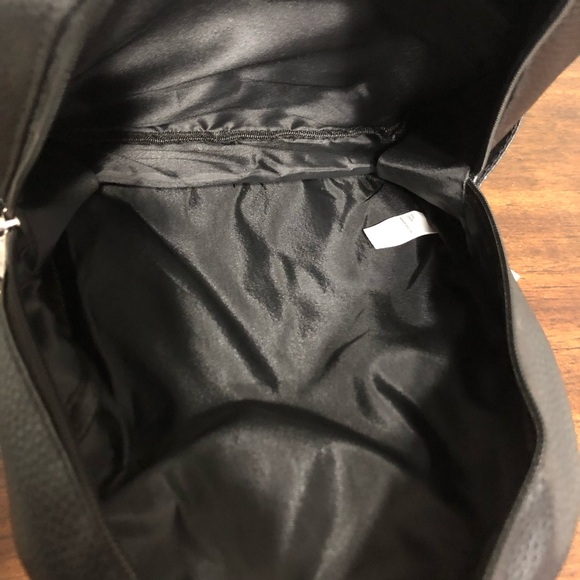 Mini backpack two side square pockets front zip big zip pocket black. 14 L x 12W - Picture 4 of 4